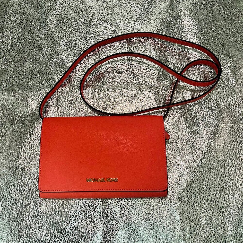 Michael Kors Convertible Crossbody Clutch Bag Red Women's Saffiano Leather New